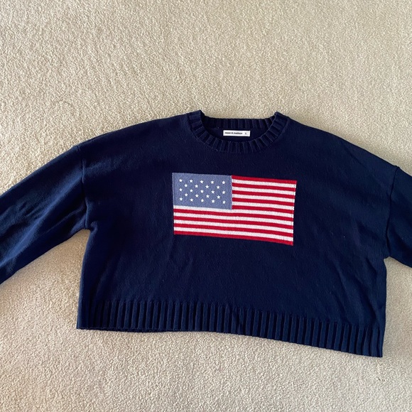 Moon& Madison Navy Blue Flag cropped Sweater size L, Cotton blend, new no tag - Picture 5 of 6